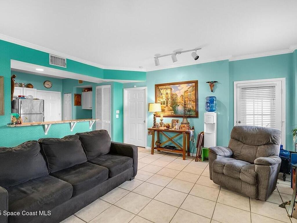 2416 57th Circle, Vero Beach, FL 32966