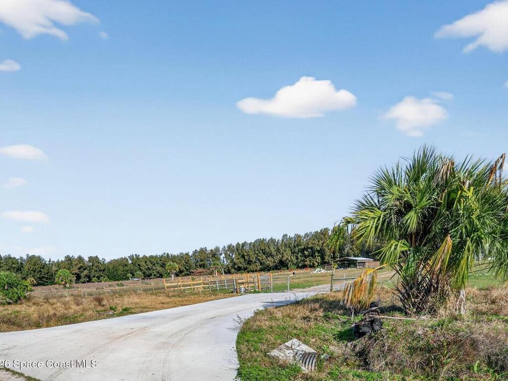 1324 Panther Lane, Merritt Island, FL 32953