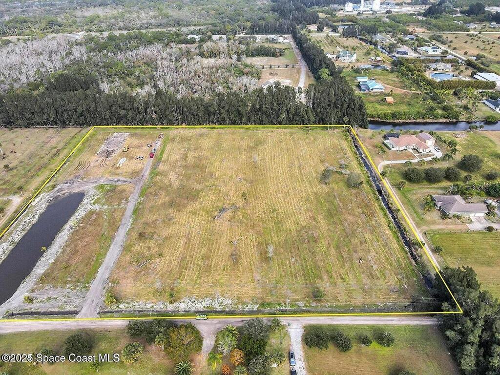 1324 Panther Lane, Merritt Island, FL 32953