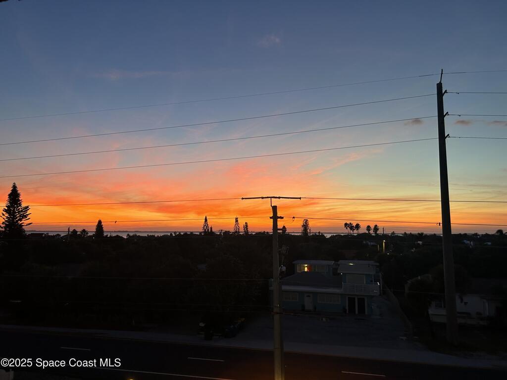 1525 S Atlantic Avenue, Cocoa Beach, FL 32931
