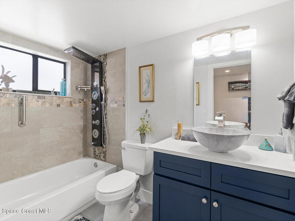 1525 S Atlantic Avenue, Cocoa Beach, FL 32931