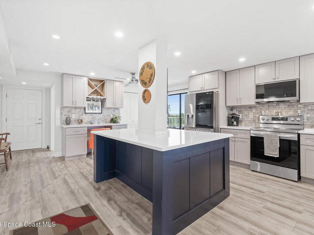 1525 S Atlantic Avenue, Cocoa Beach, FL 32931