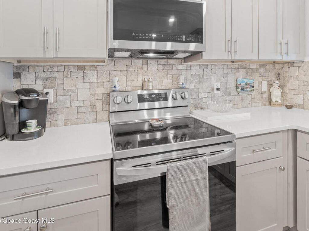 1525 S Atlantic Avenue, Cocoa Beach, FL 32931