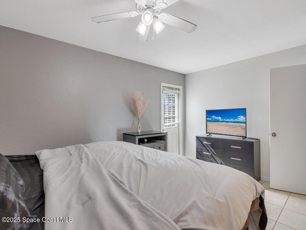 1150 19th Avenue, Vero Beach, FL 32962