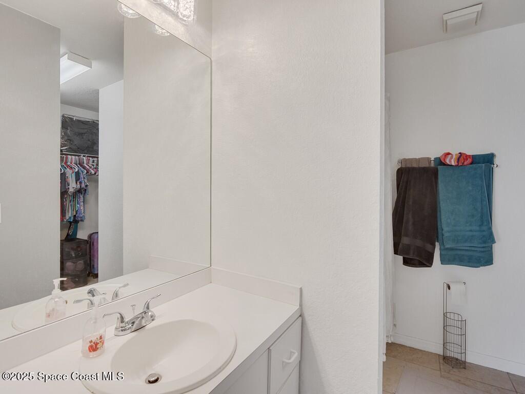 1150 19th Avenue, Vero Beach, FL 32962