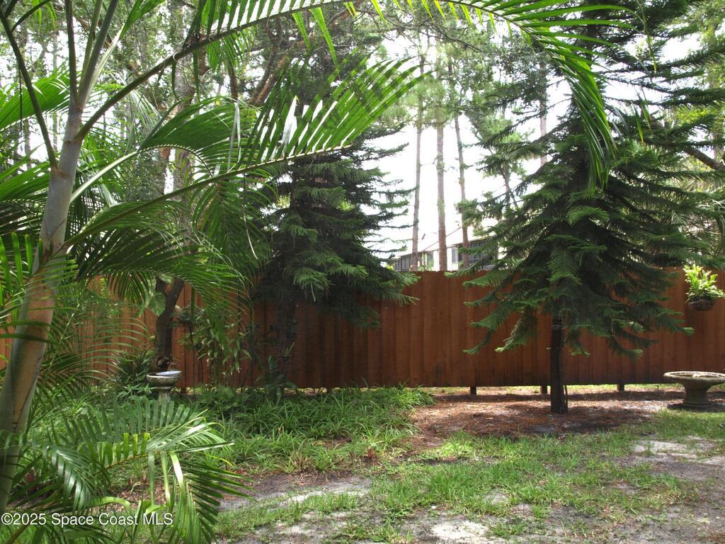 9020 York Lane, West Melbourne, FL 32904