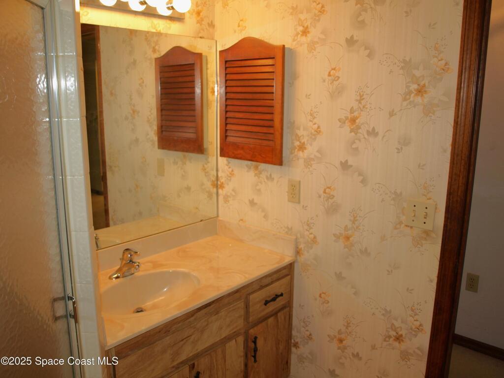 9020 York Lane, West Melbourne, FL 32904