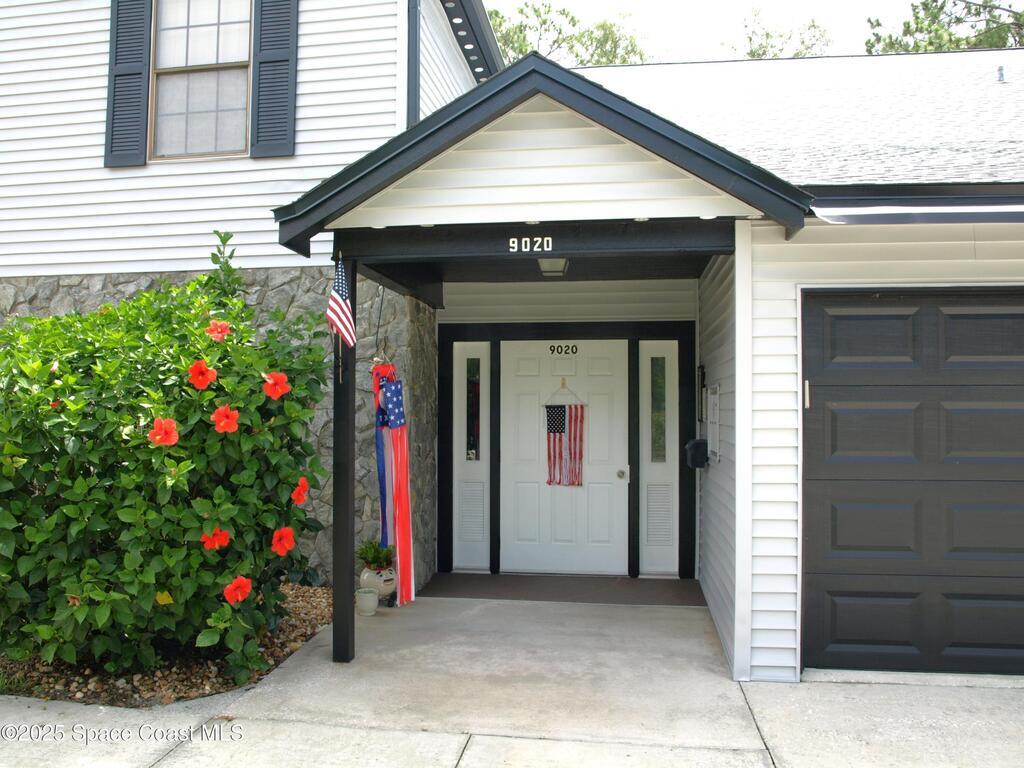 9020 York Lane, West Melbourne, FL 32904