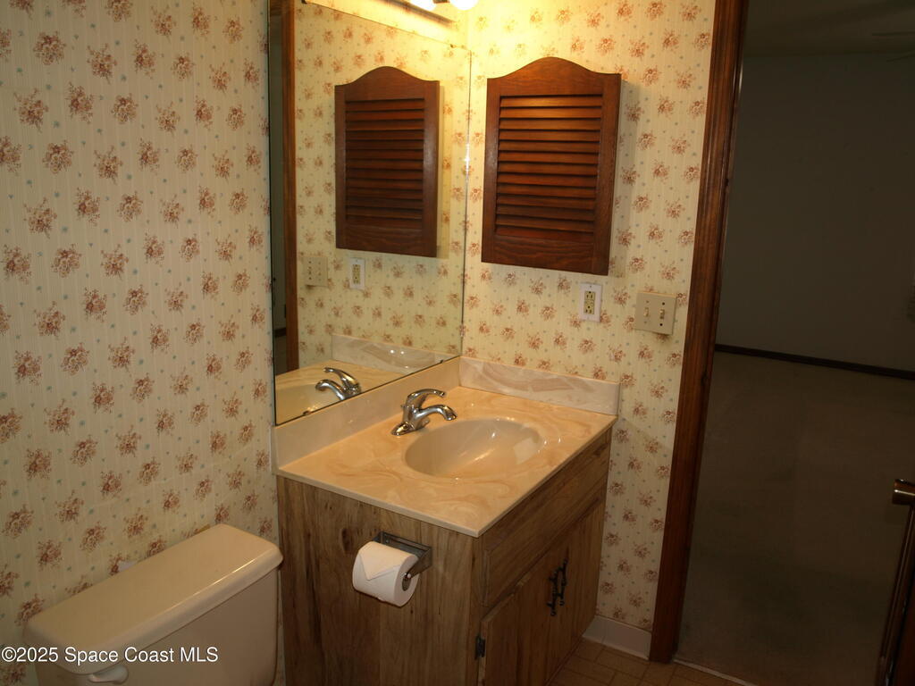 9020 York Lane, West Melbourne, FL 32904