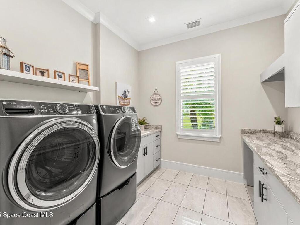 3778 Lake Adelaide Place, Rockledge, FL 32955