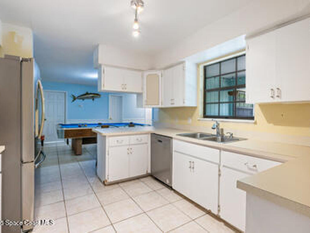 1635 71st Court, Vero Beach, FL 32966