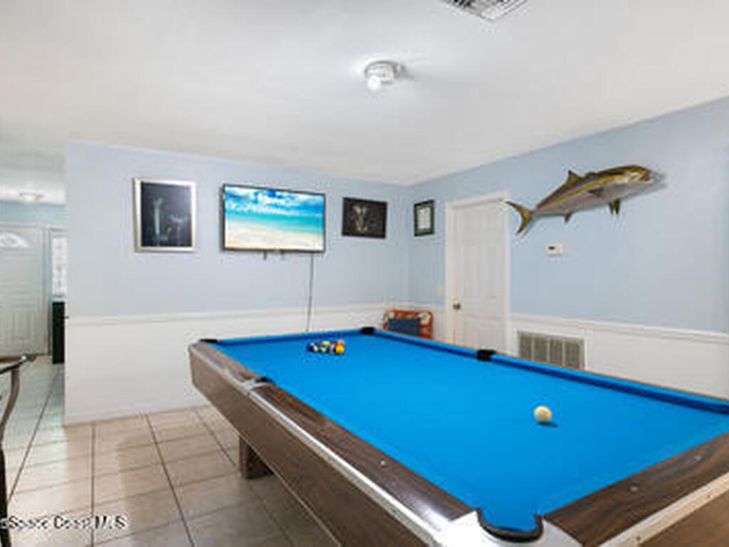 1635 71st Court, Vero Beach, FL 32966