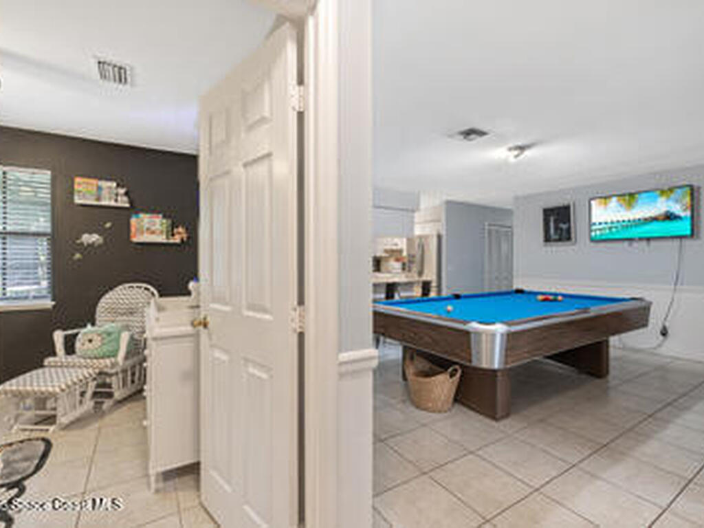 1635 71st Court, Vero Beach, FL 32966