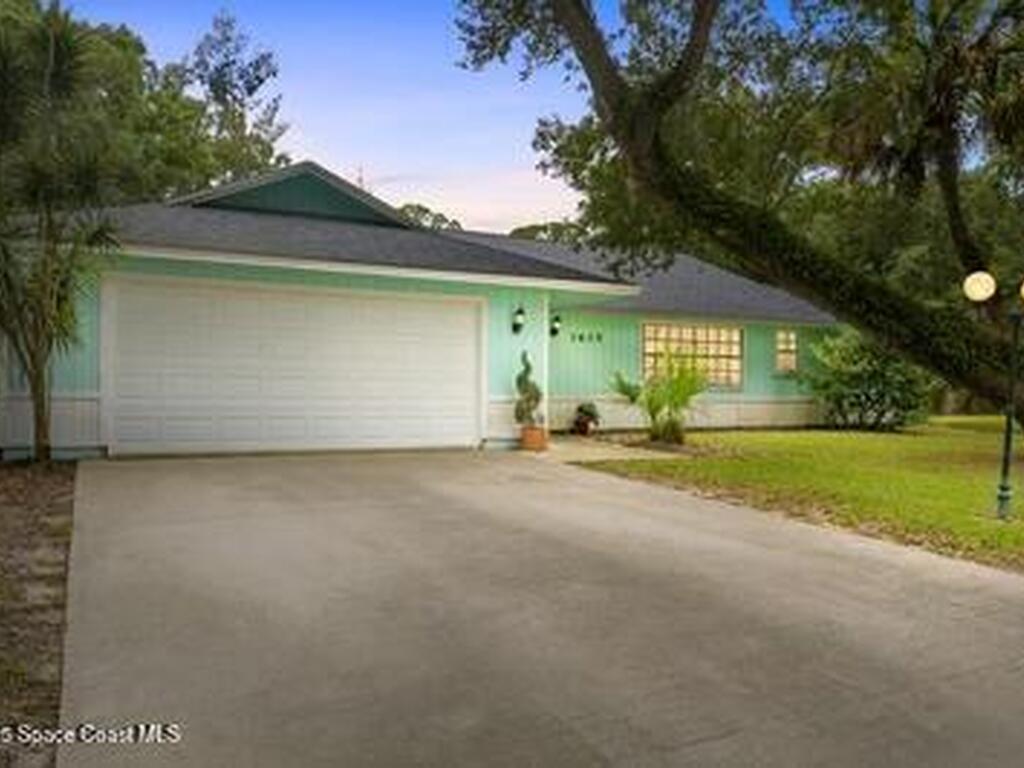 1635 71st Court, Vero Beach, FL 32966