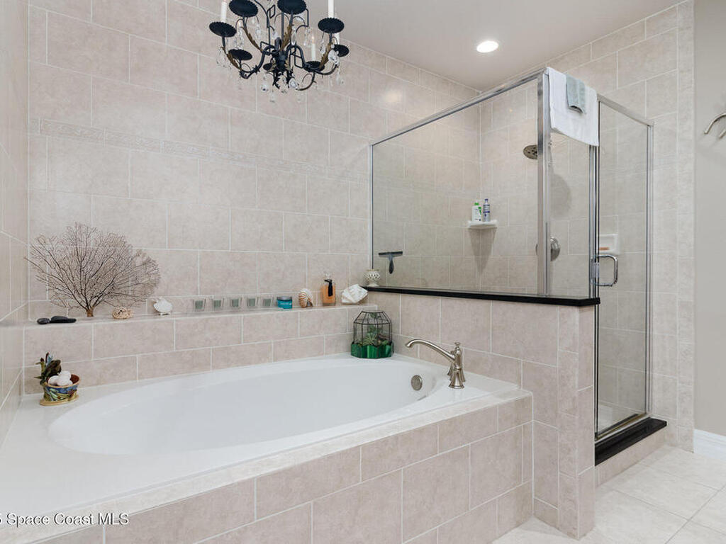 550 S Banana River Drive, Merritt Island, FL 32952