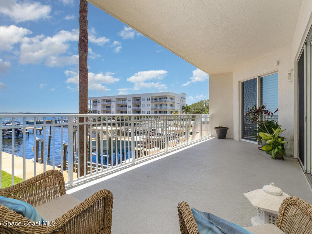 550 S Banana River Drive, Merritt Island, FL 32952