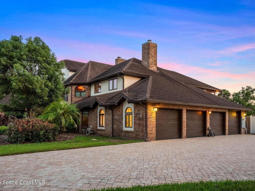 240 Utopia Circle, Merritt Island, FL 32952