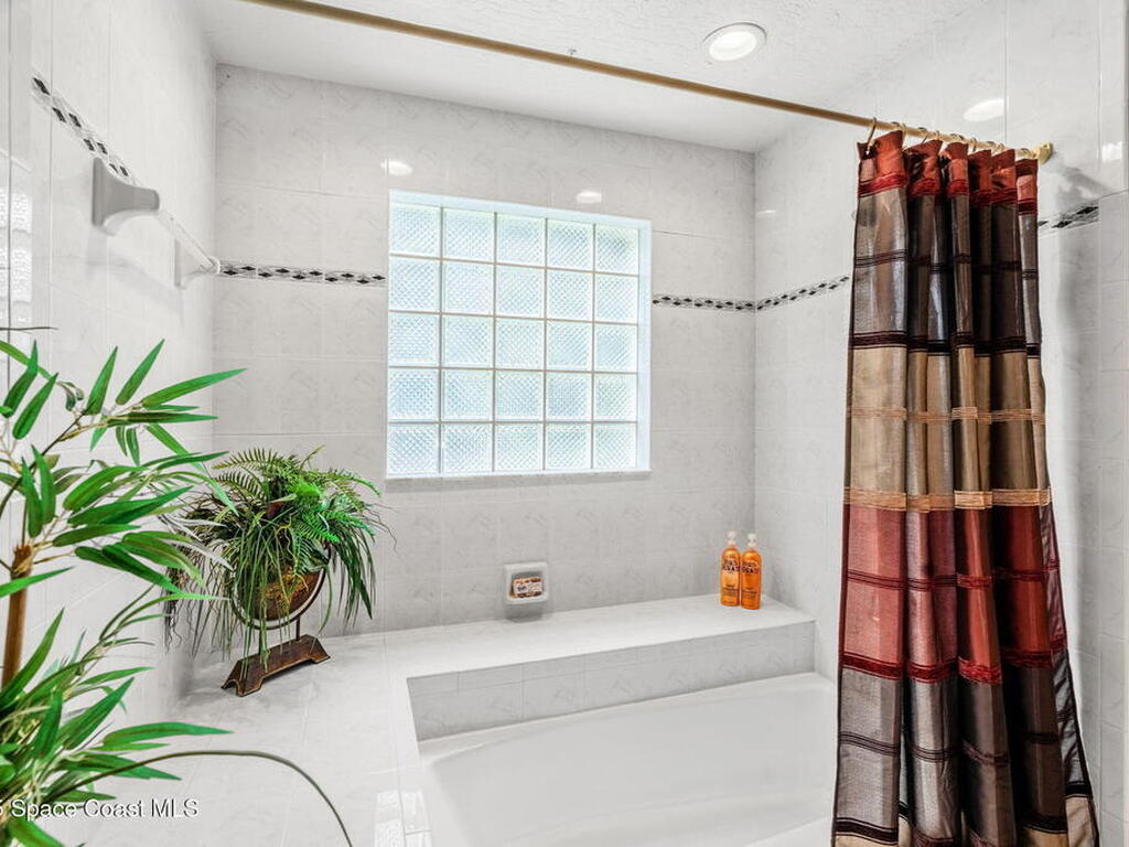 240 Utopia Circle, Merritt Island, FL 32952