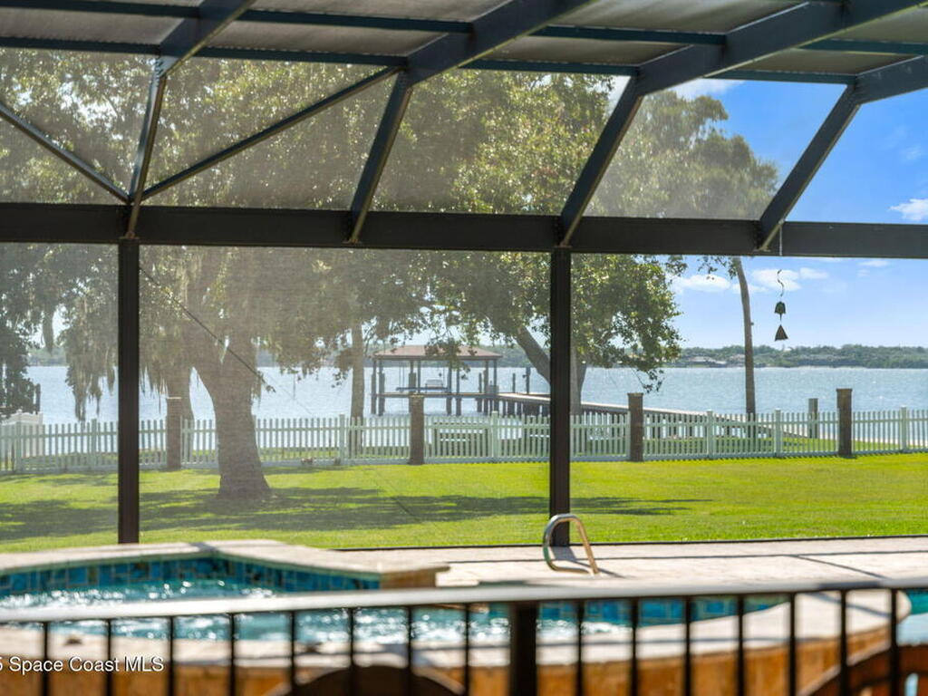 240 Utopia Circle, Merritt Island, FL 32952