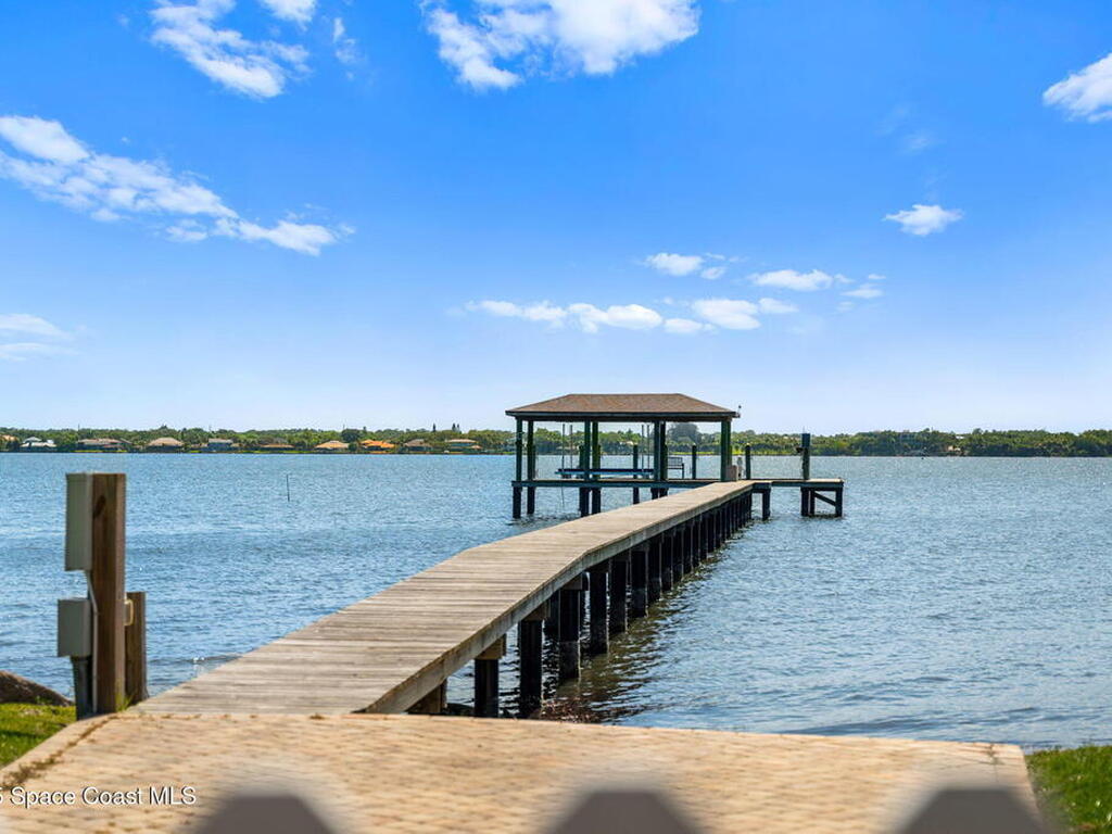 240 Utopia Circle, Merritt Island, FL 32952