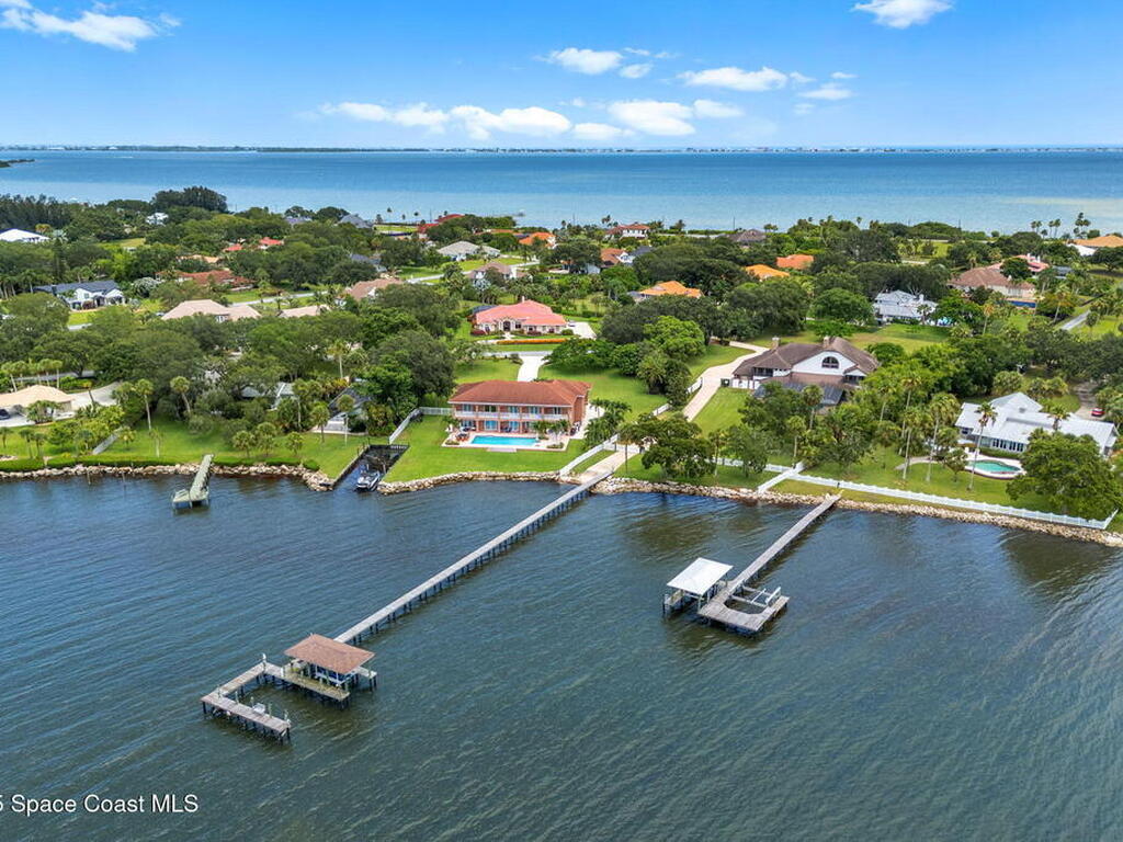 240 Utopia Circle, Merritt Island, FL 32952