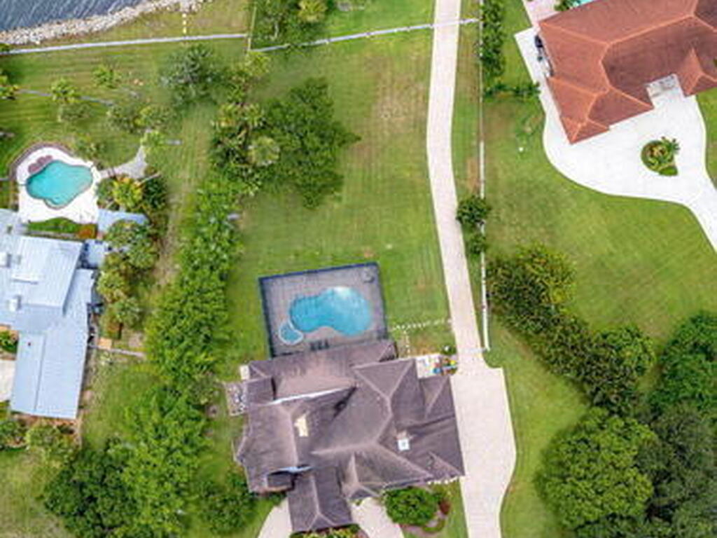 240 Utopia Circle, Merritt Island, FL 32952