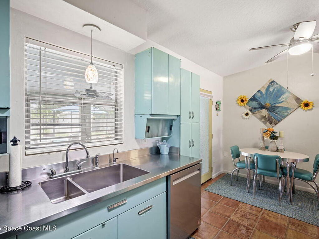 1030 S Orlando Avenue, Cocoa Beach, FL 32931