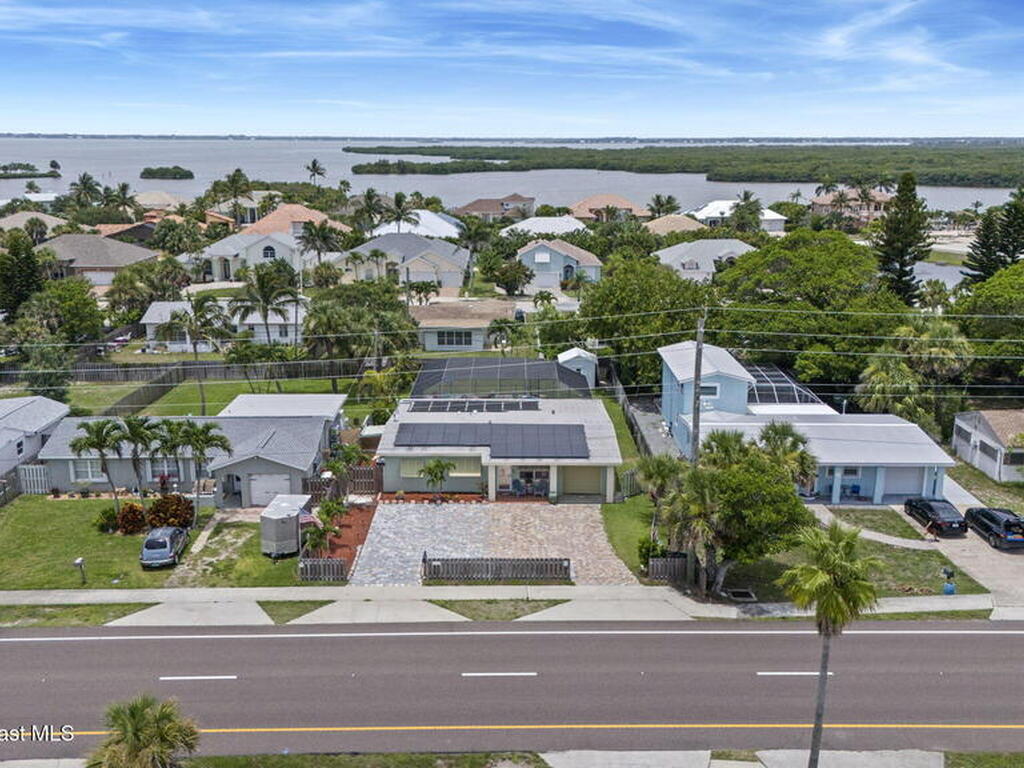 1030 S Orlando Avenue, Cocoa Beach, FL 32931