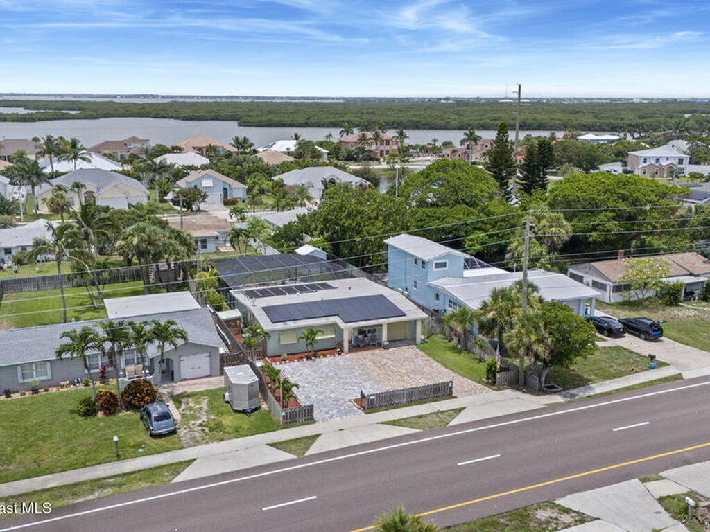 1030 S Orlando Avenue, Cocoa Beach, FL 32931