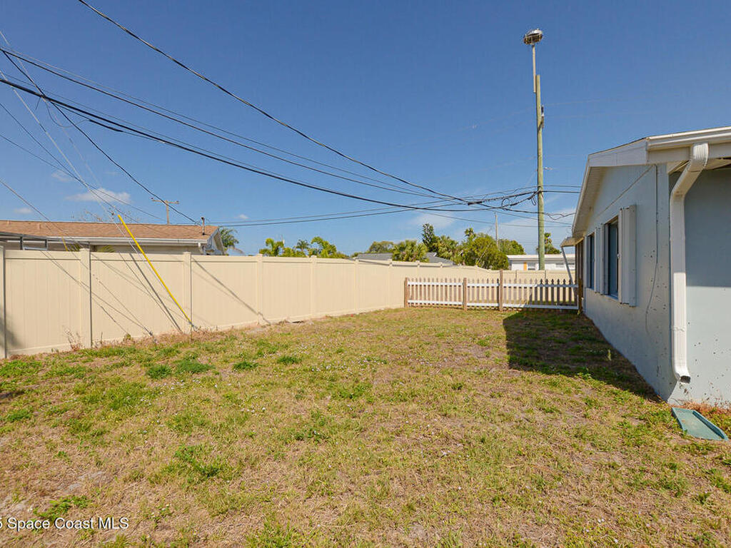 858 Bianca Drive, Palm Bay, FL 32905