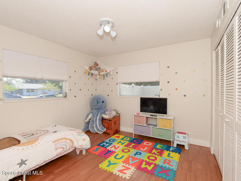 858 Bianca Drive, Palm Bay, FL 32905