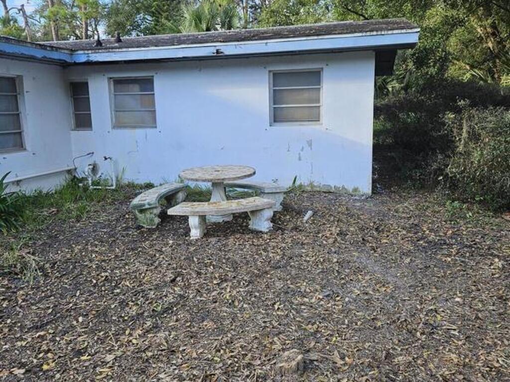 3105 Hield Road, Melbourne, FL 32904