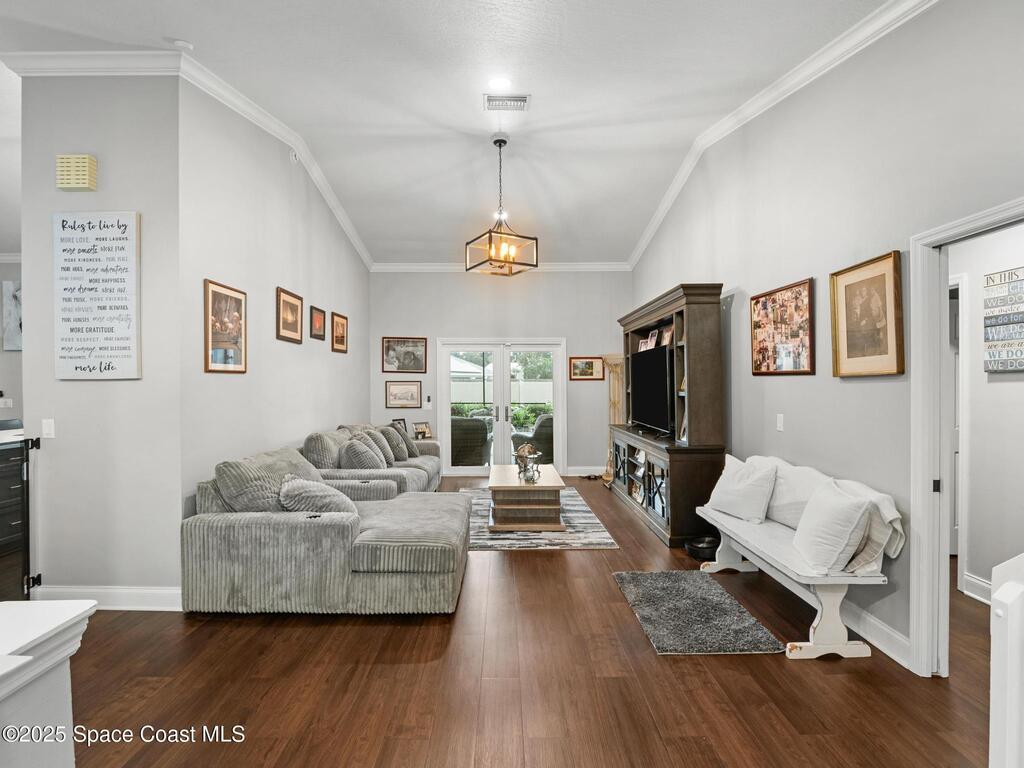 963 Spanish Wells Drive, Suntree, FL 32940