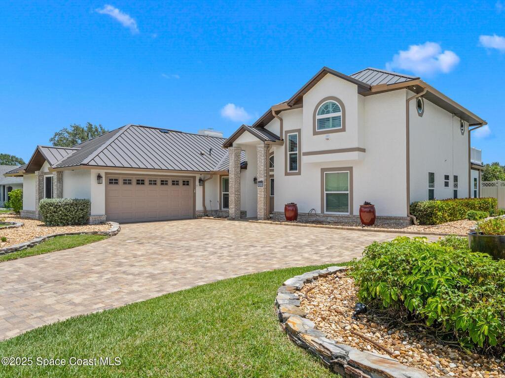 963 Spanish Wells Drive, Suntree, FL 32940