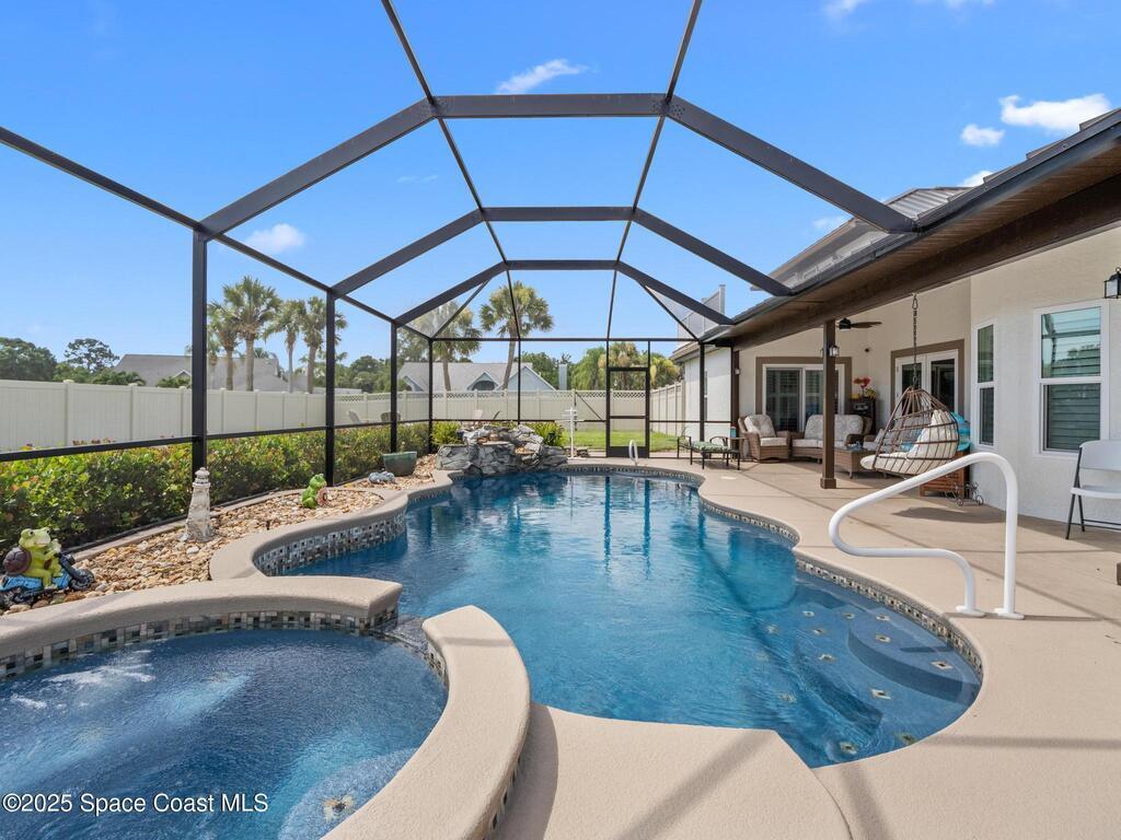 963 Spanish Wells Drive, Suntree, FL 32940