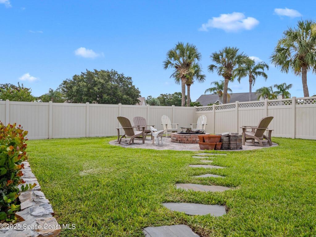 963 Spanish Wells Drive, Suntree, FL 32940