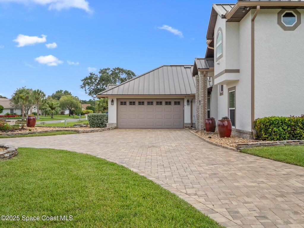 963 Spanish Wells Drive, Suntree, FL 32940