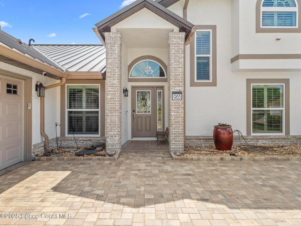 963 Spanish Wells Drive, Suntree, FL 32940