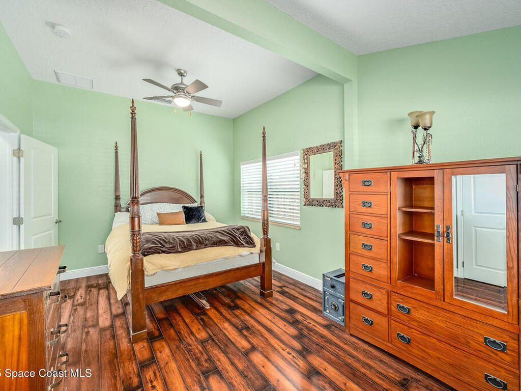 2100 Vernon Place, Melbourne, FL 32901