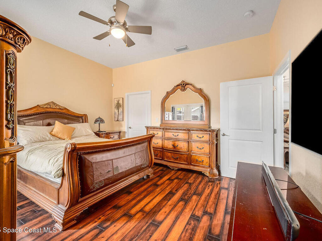 2100 Vernon Place, Melbourne, FL 32901