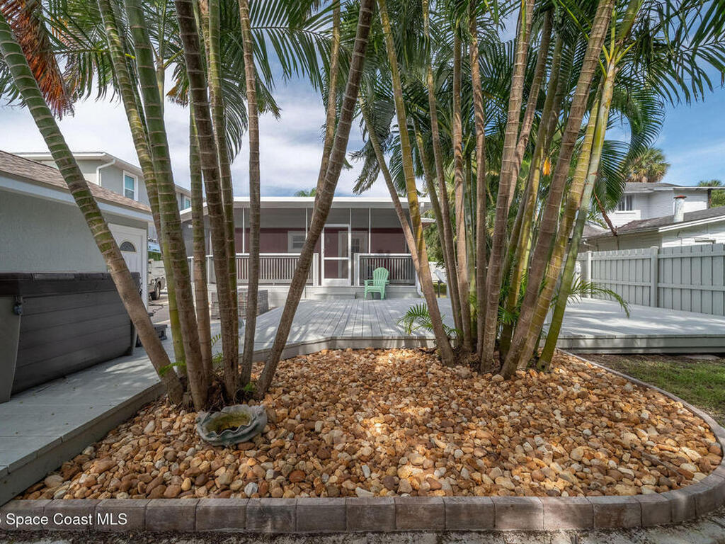 2100 Vernon Place, Melbourne, FL 32901