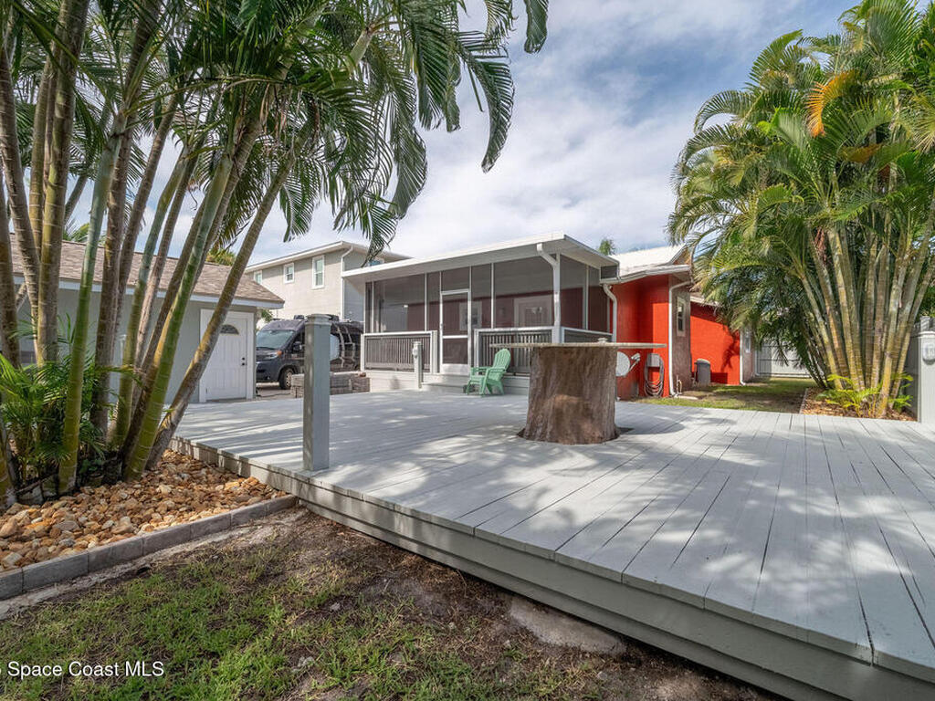 2100 Vernon Place, Melbourne, FL 32901