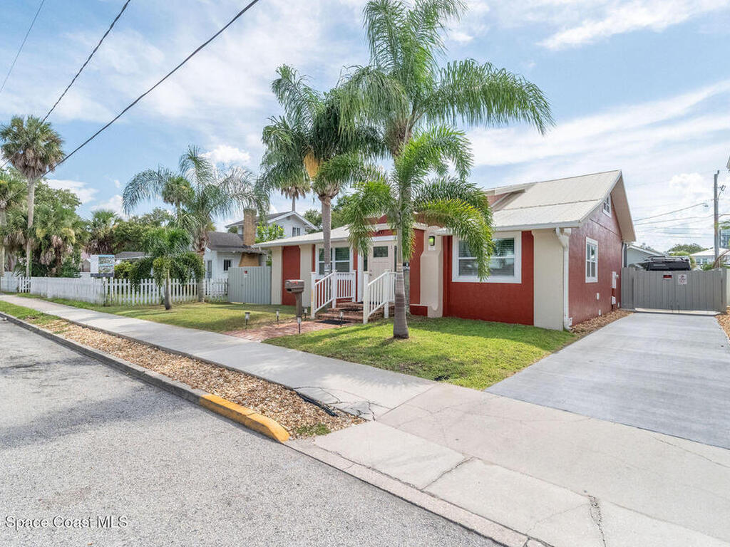 2100 Vernon Place, Melbourne, FL 32901