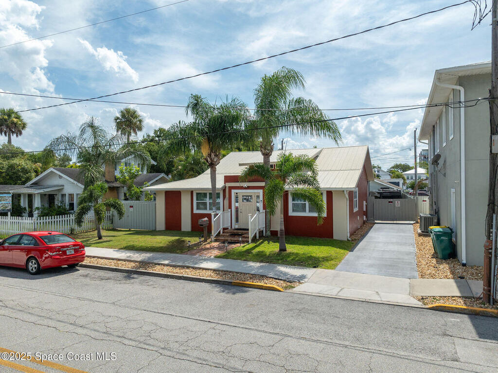 2100 Vernon Place, Melbourne, FL 32901