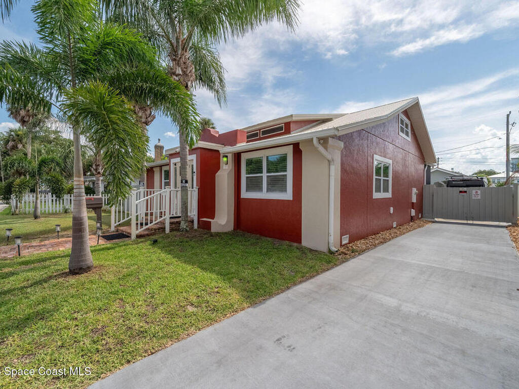 2100 Vernon Place, Melbourne, FL 32901