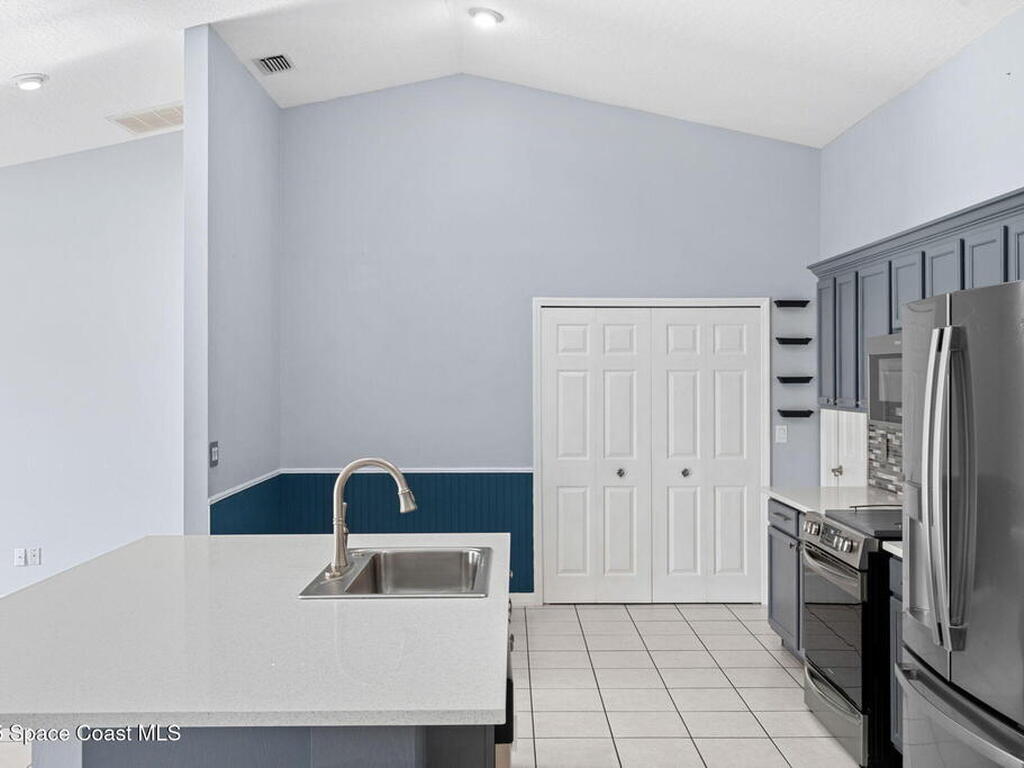 1493 Laramie Circle, Suntree, FL 32940