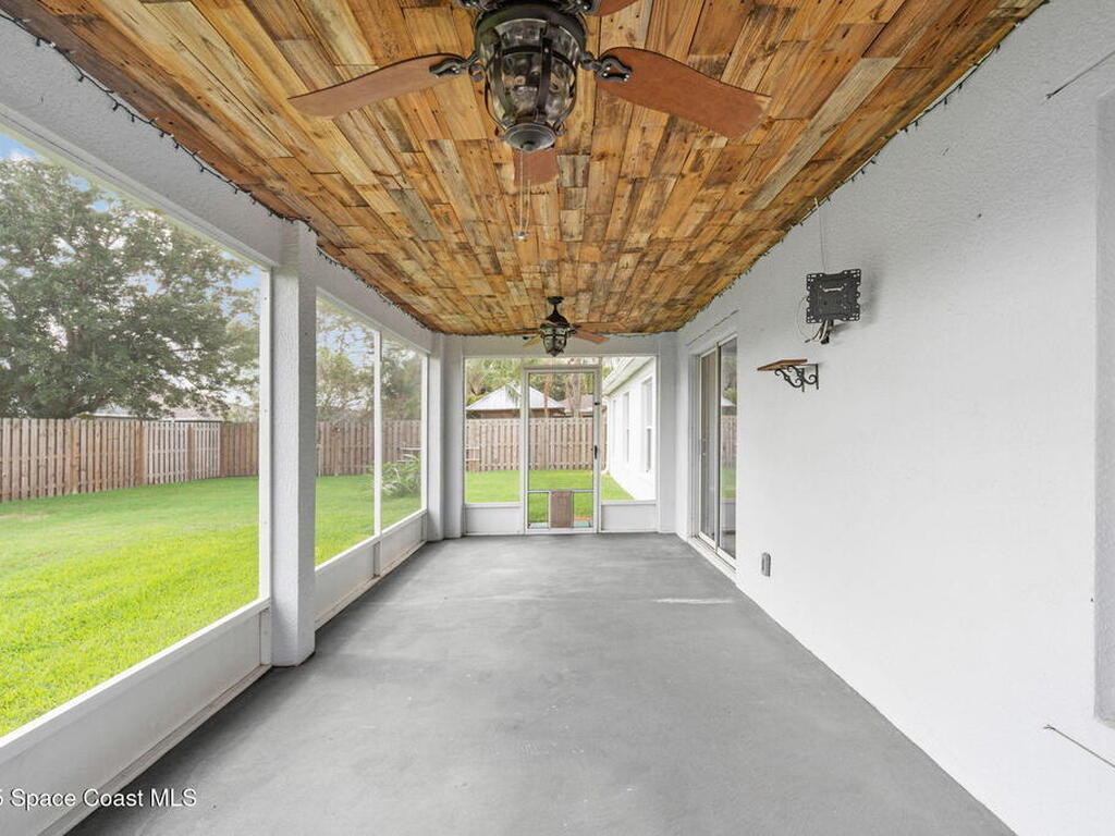 1493 Laramie Circle, Suntree, FL 32940