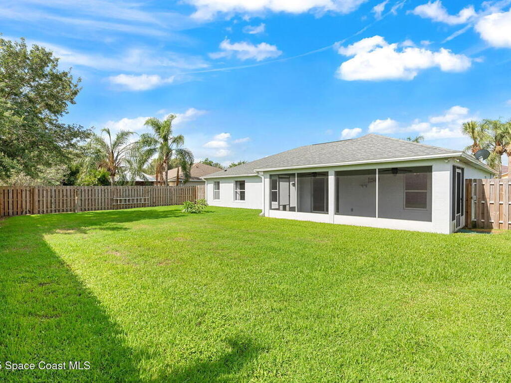 1493 Laramie Circle, Suntree, FL 32940