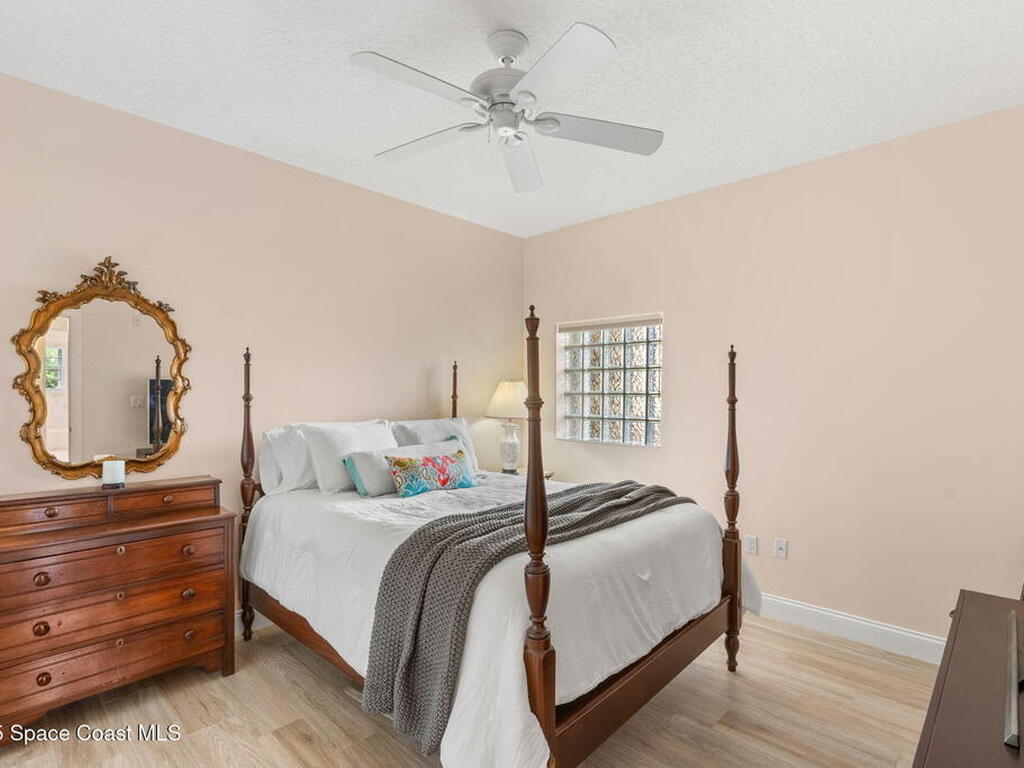 4955 Dixie Highway, Palm Bay, FL 32905