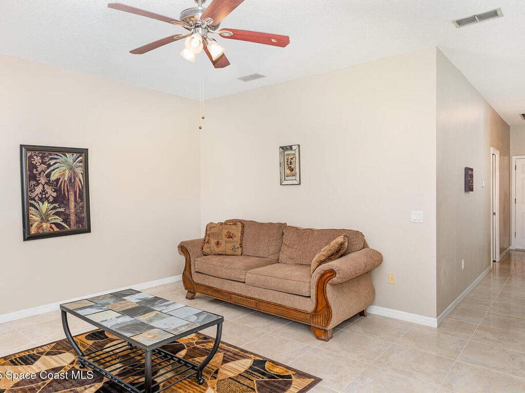 462 Peppermill Circle, Kissimmee, FL 34758